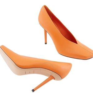 Burberry Diamond 100 Pumps